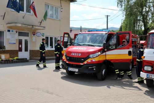Posvätenie nového hasičského motorového vozidla IVECO DAILY